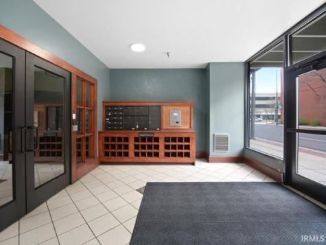 113 W Wayne Street Fort Wayne IN 46802