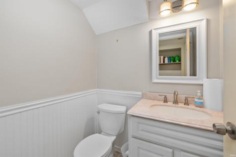 5715 Thornbriar Lane Fort Wayne IN 46835