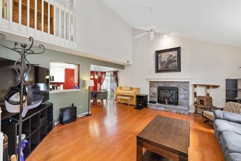 5715 Thornbriar Lane Fort Wayne IN 46835