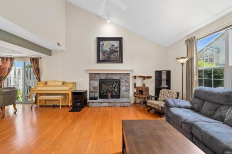 5715 Thornbriar Lane Fort Wayne IN 46835
