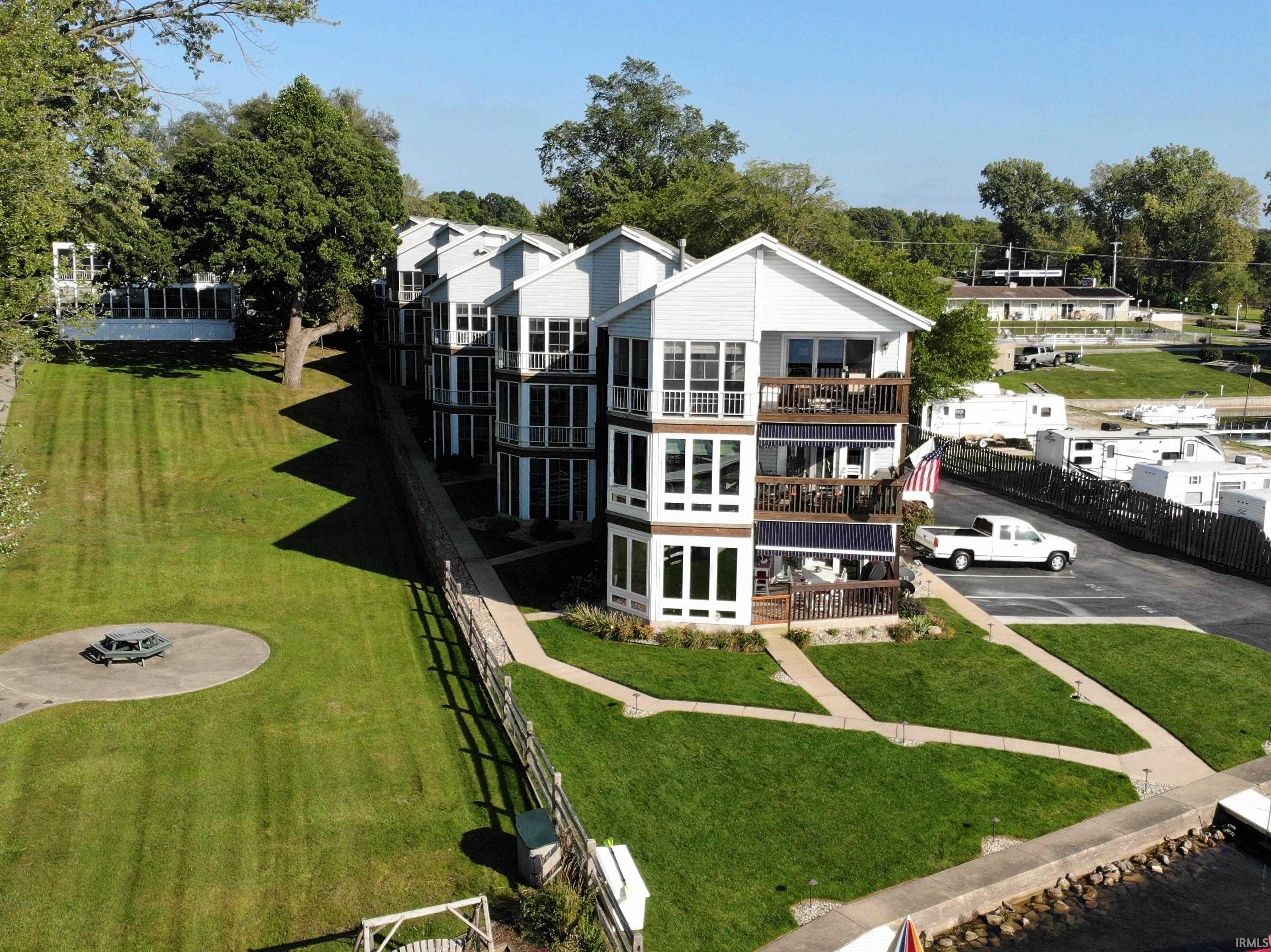 10035 N Turkey Creek Road #203 Syracuse IN 46567