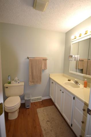 10035 N Turkey Creek Road #203 Syracuse IN 46567