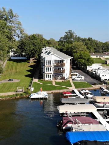 10035 N Turkey Creek Road #203 Syracuse IN 46567