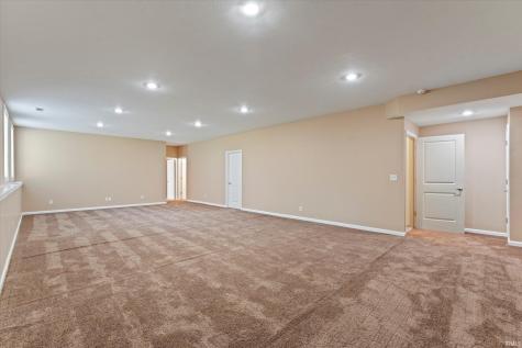 6510 Still Waters Court South Bend IN 46628