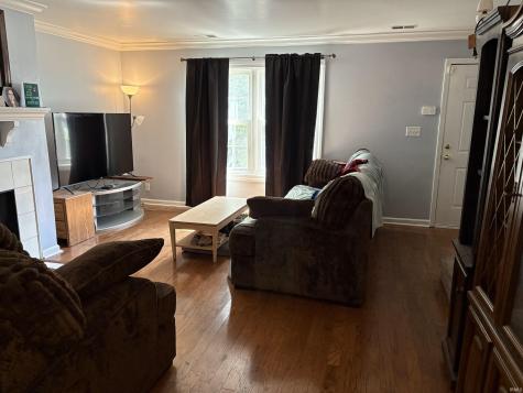 1143 Burdette Avenue Evansville IN 47714