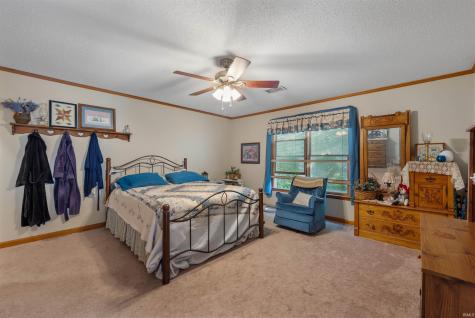 1386 N Pinebluff Drive Marion IN 46952