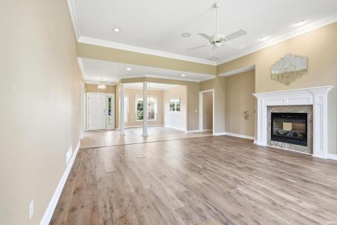 4111 Foxknoll Cove Fort Wayne IN 46835