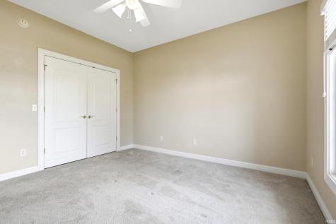 4111 Foxknoll Cove Fort Wayne IN 46835