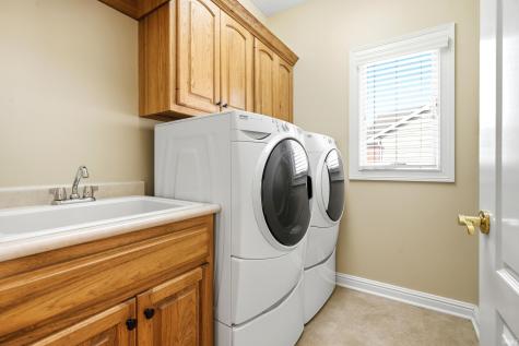 4111 Foxknoll Cove Fort Wayne IN 46835