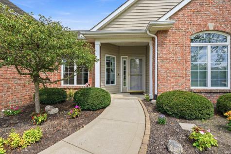 4111 Foxknoll Cove Fort Wayne IN 46835