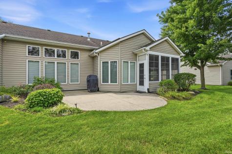 4111 Foxknoll Cove Fort Wayne IN 46835