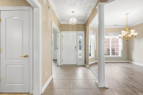 4111 Foxknoll Cove Fort Wayne IN 46835