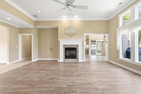 4111 Foxknoll Cove Fort Wayne IN 46835