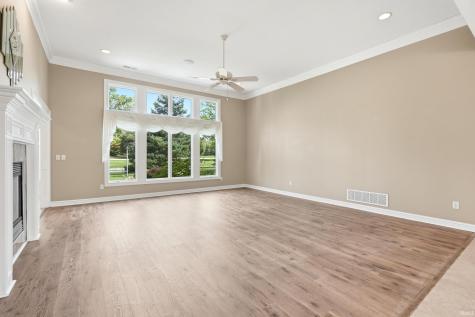 4111 Foxknoll Cove Fort Wayne IN 46835