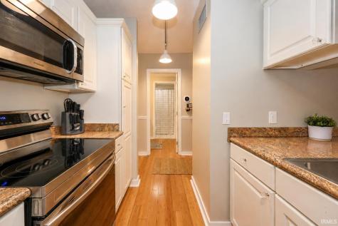 112 W Washington Boulevard Fort Wayne IN 46802