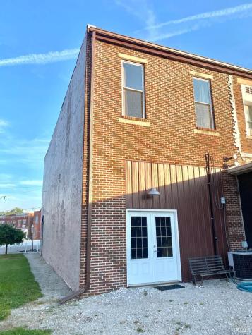 11 & 13 S Commercial Street Worthington IN 47471