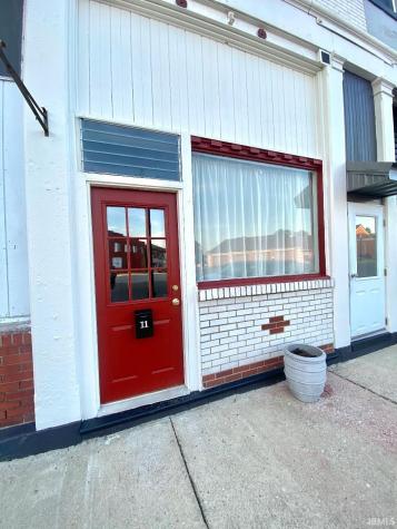 11 & 13 S Commercial Street Worthington IN 47471