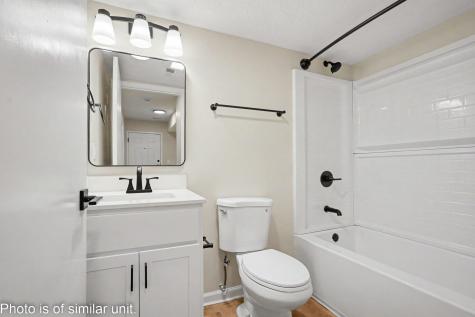 18033-B Bulla Road South Bend IN 46635