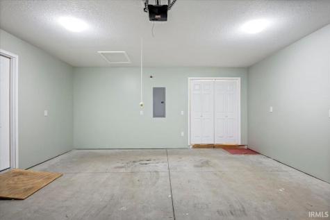 128 Sunset Drive Winchester IN 47394