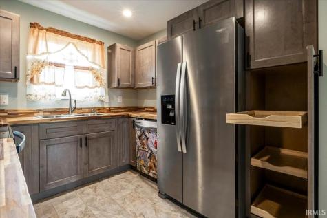 128 Sunset Drive Winchester IN 47394