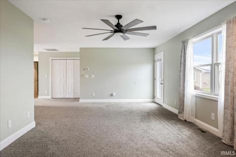 128 Sunset Drive Winchester IN 47394