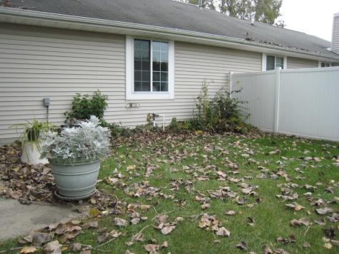 51876 Wembley Drive South Bend IN 46637
