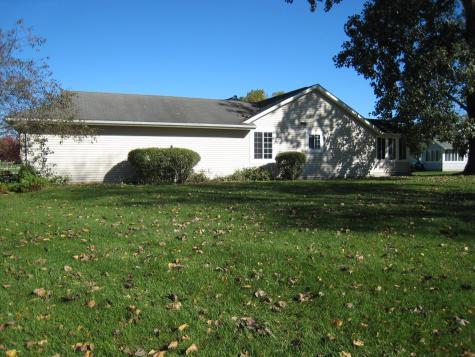 51876 Wembley Drive South Bend IN 46637