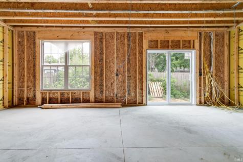 938 Keenan Court South Bend IN 46615