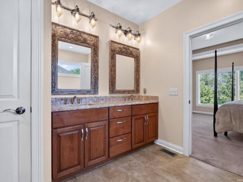 420 Hamilton Forest Cove Fort Wayne IN 46814