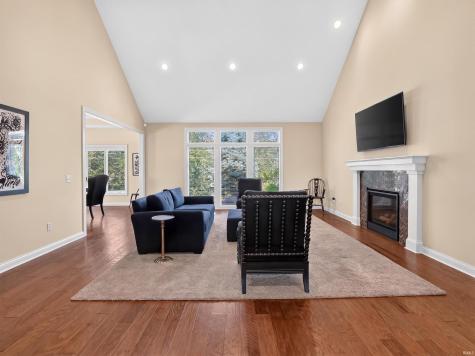 420 Hamilton Forest Cove Fort Wayne IN 46814