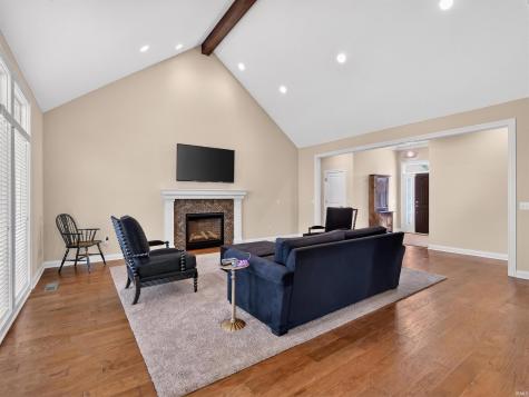 420 Hamilton Forest Cove Fort Wayne IN 46814