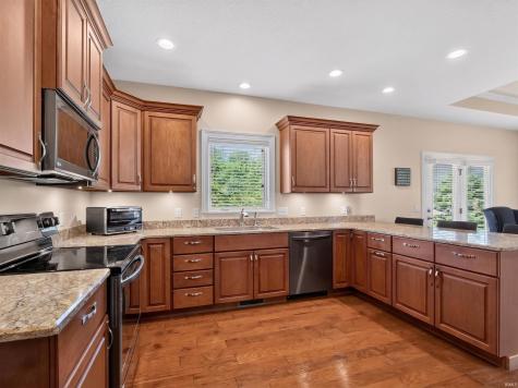420 Hamilton Forest Cove Fort Wayne IN 46814
