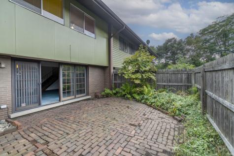 2 500 Topsfield Road #205 Road South Bend IN 46614