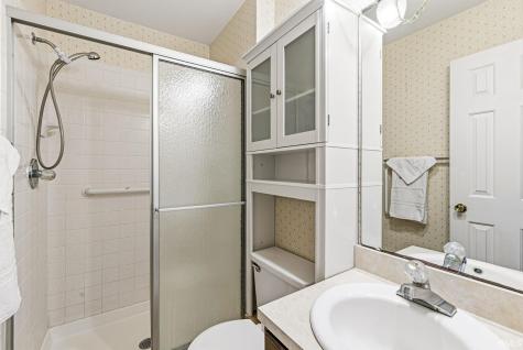 1840 Saint Michaels Court South Bend IN 46614
