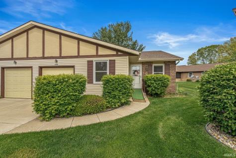 1840 Saint Michaels Court South Bend IN 46614