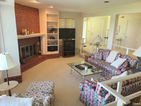 10660 N South Shore Drive Syracuse IN 46567