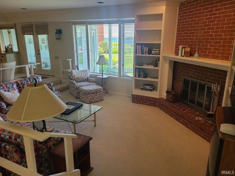 10660 N South Shore Drive Syracuse IN 46567