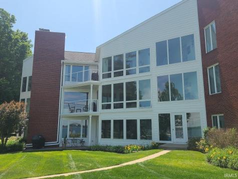 10660 N South Shore Drive Syracuse IN 46567