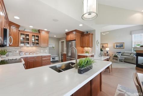 5003 W Eagle Branch Drive Muncie IN 47304