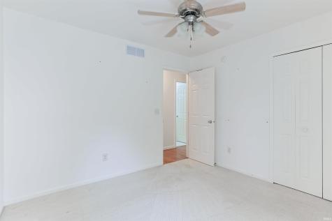 18131 N Cloverleaf Drive South Bend IN 46637