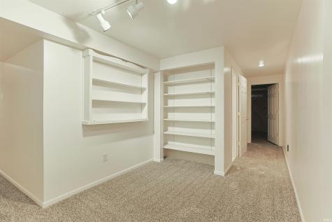 18131 N Cloverleaf Drive South Bend IN 46637