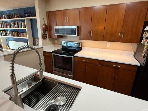 9425 S Pointe Lasalles Drive Bloomington IN 47401