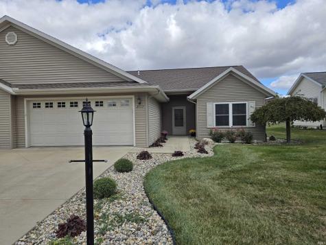 2117 Whitetail Run Warsaw IN 46582