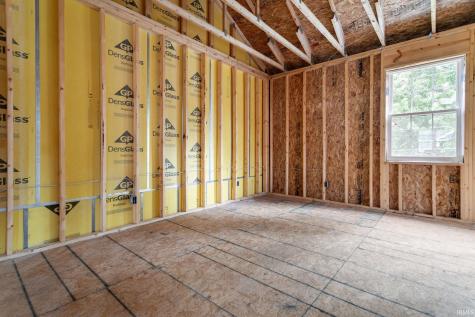 930 Keenan Court South Bend IN 46615