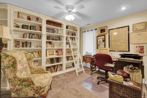 9607 S Harbour Pointe Drive Bloomington IN 47401