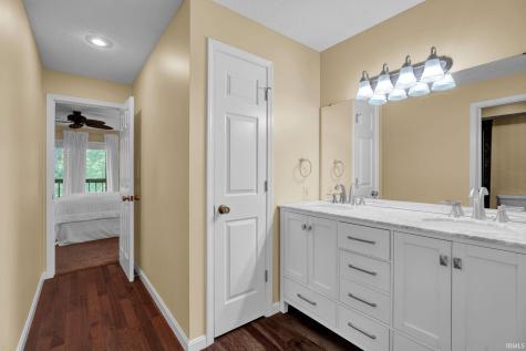 9607 S Harbour Pointe Drive Bloomington IN 47401