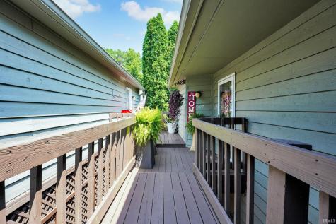 9607 S Harbour Pointe Drive Bloomington IN 47401