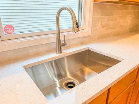 5614 Garden Terrace South Bend IN 46614