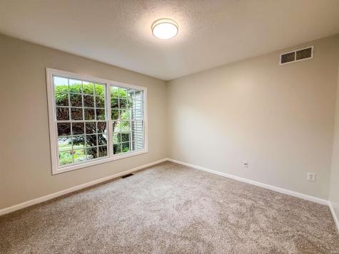 5614 Garden Terrace South Bend IN 46614