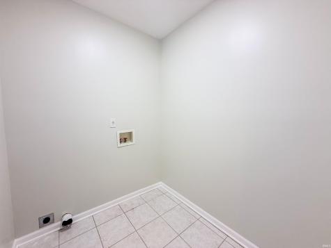 5614 Garden Terrace South Bend IN 46614